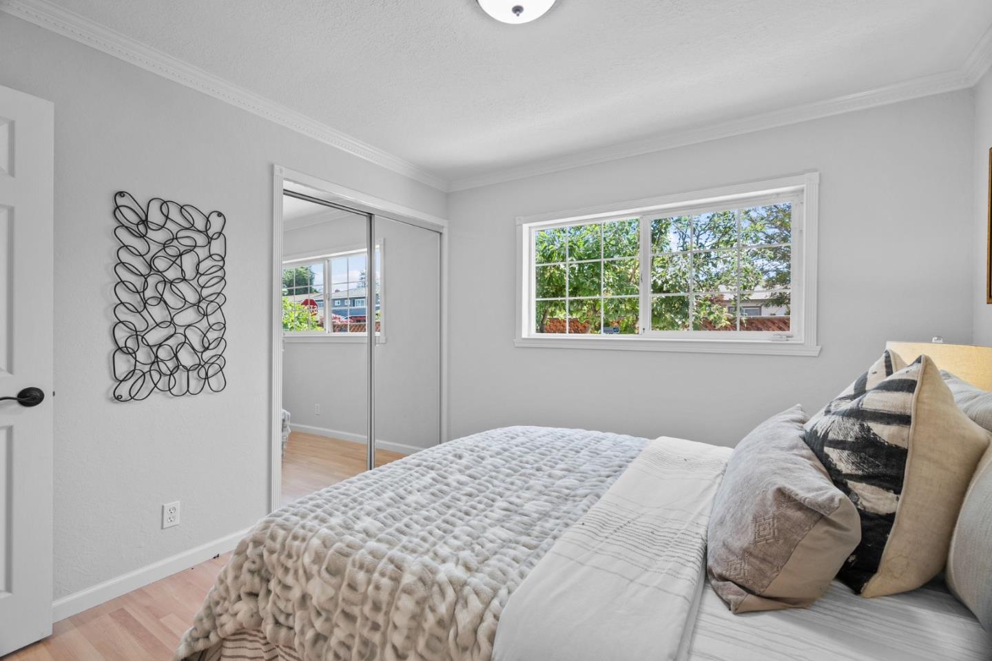 Detail Gallery Image 17 of 28 For 2923 Helmsley Dr, San Jose,  CA 95132 - 4 Beds | 2 Baths