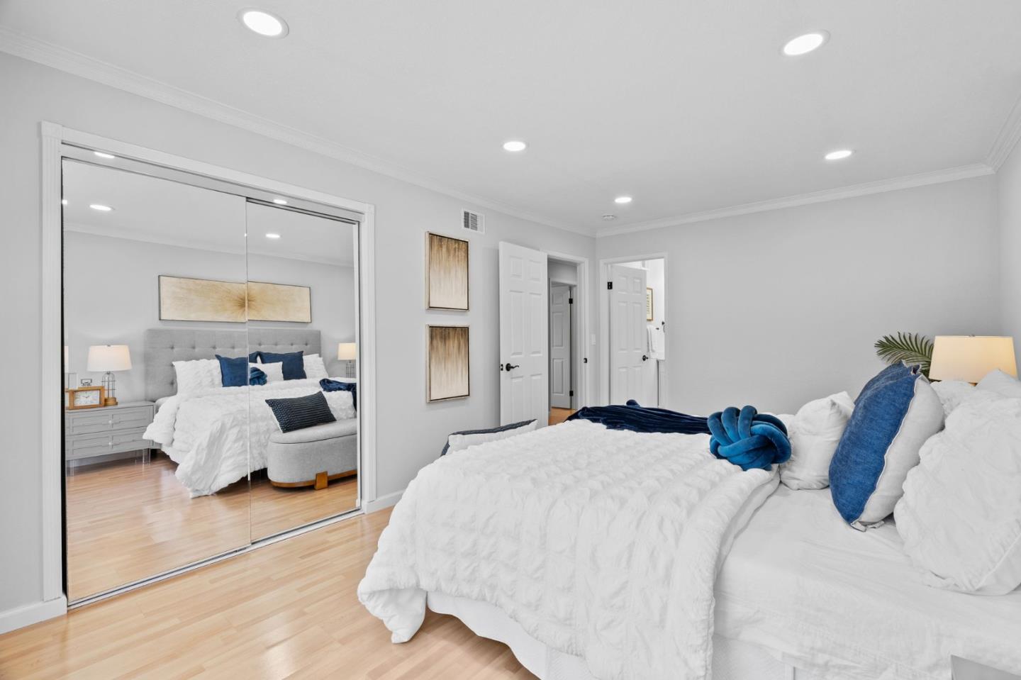 Detail Gallery Image 21 of 28 For 2923 Helmsley Dr, San Jose,  CA 95132 - 4 Beds | 2 Baths