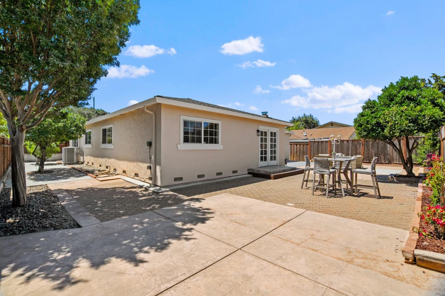 Detail Gallery Image 27 of 28 For 2923 Helmsley Dr, San Jose,  CA 95132 - 4 Beds | 2 Baths