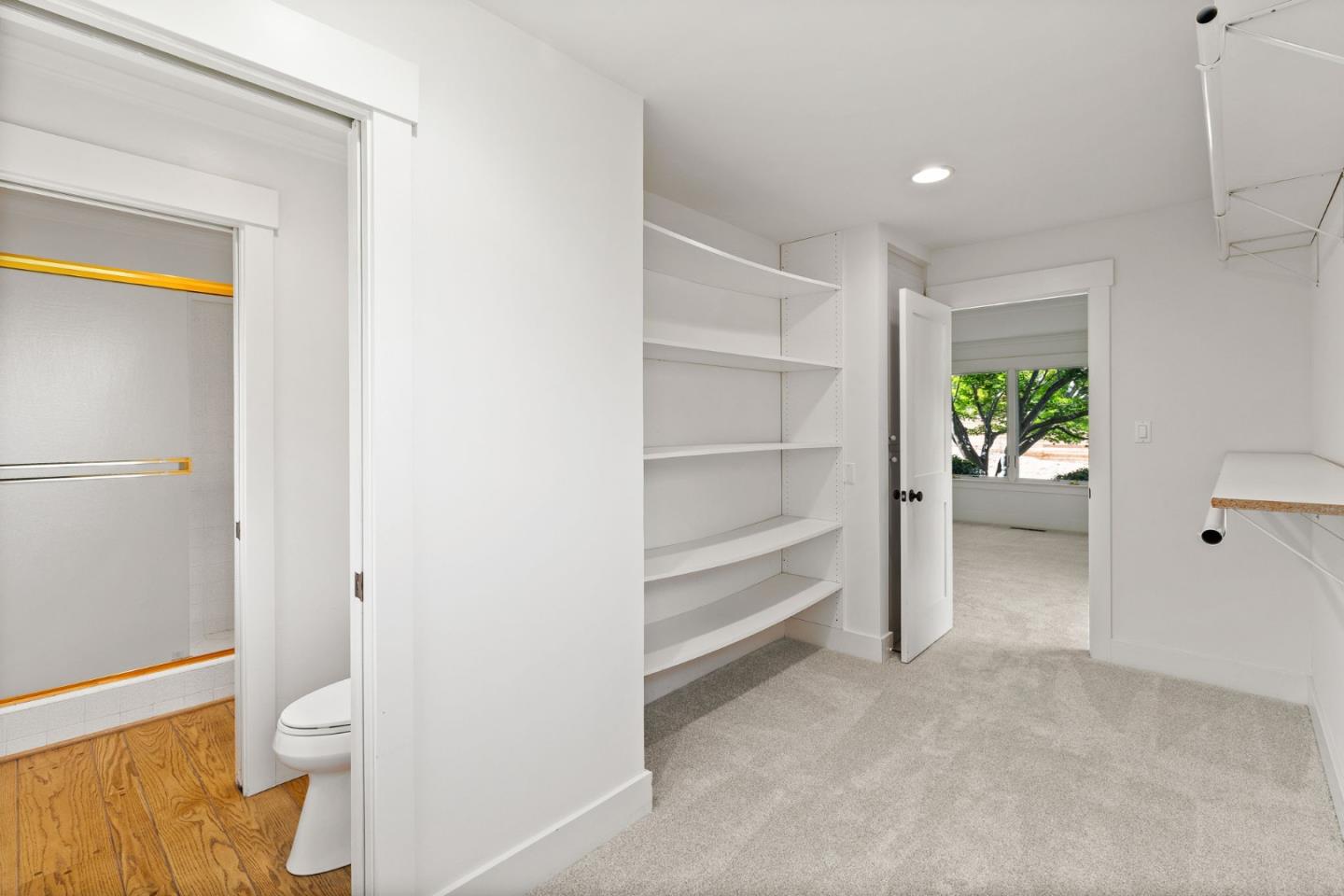 Detail Gallery Image 21 of 39 For 14231 Short Hill Ct, Saratoga,  CA 95070 - 4 Beds | 3 Baths