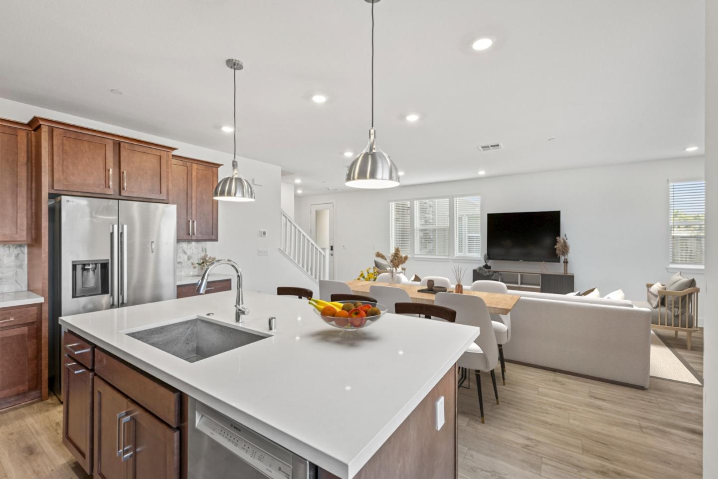 Detail Gallery Image 11 of 36 For 857 Fatima Ln, Morgan Hill,  CA 95037 - 3 Beds | 2/1 Baths