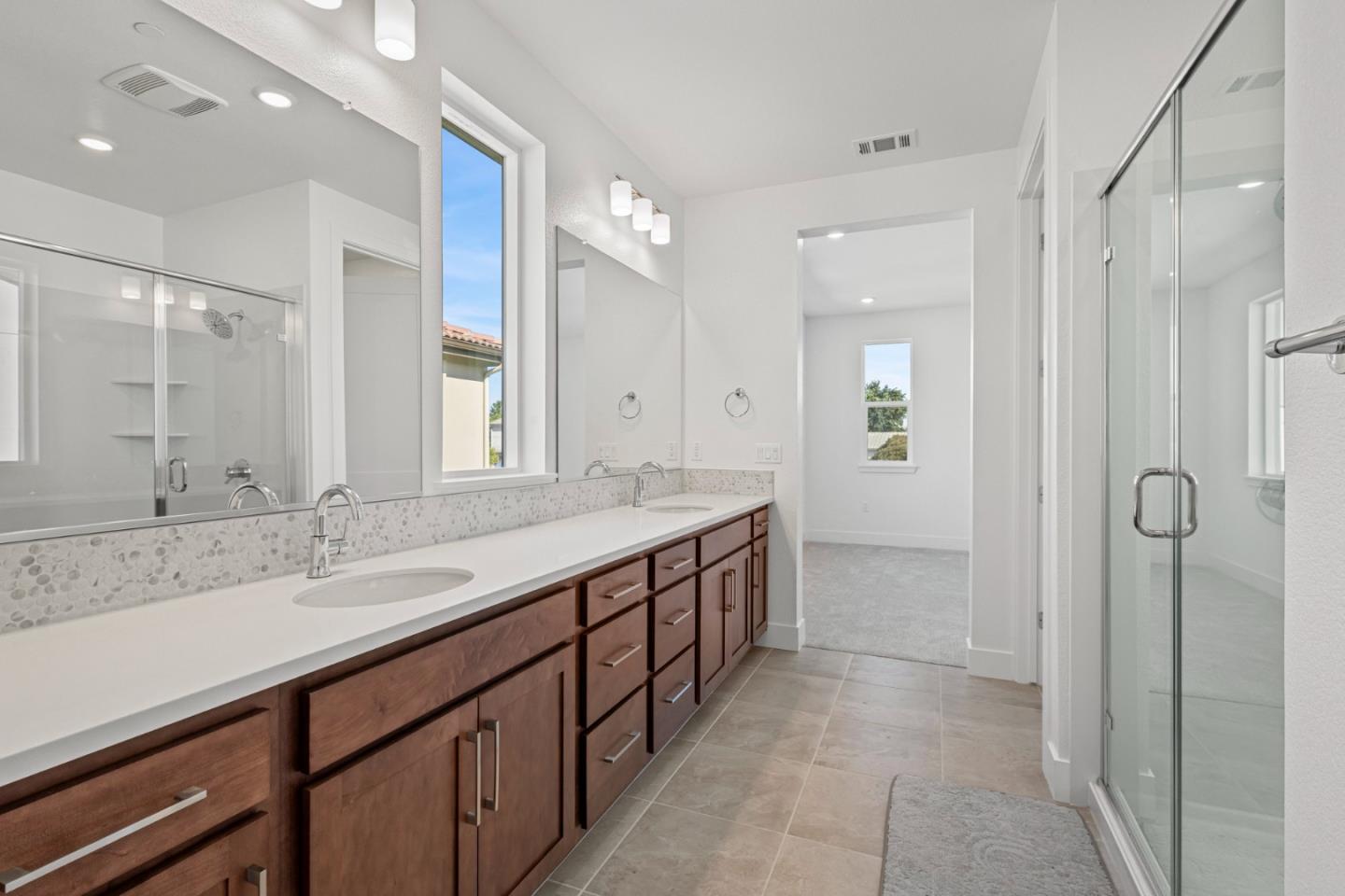 Detail Gallery Image 20 of 36 For 857 Fatima Ln, Morgan Hill,  CA 95037 - 3 Beds | 2/1 Baths