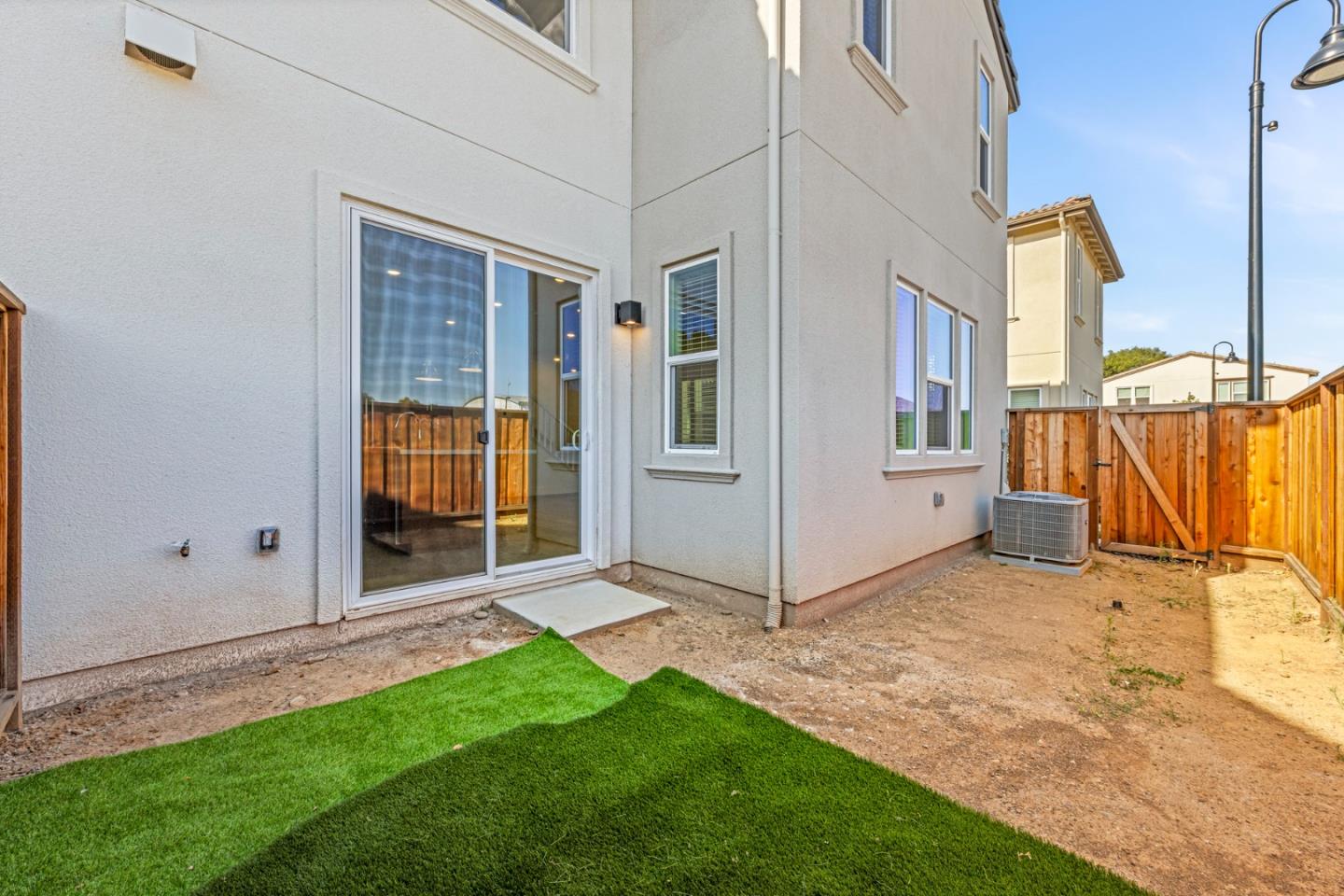 Detail Gallery Image 28 of 36 For 857 Fatima Ln, Morgan Hill,  CA 95037 - 3 Beds | 2/1 Baths