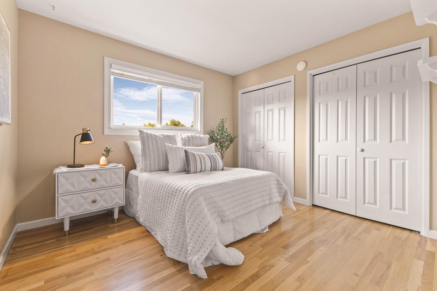 Detail Gallery Image 16 of 26 For 5023 Rick Dr, Santa Rosa,  CA 95409 - 3 Beds | 2 Baths