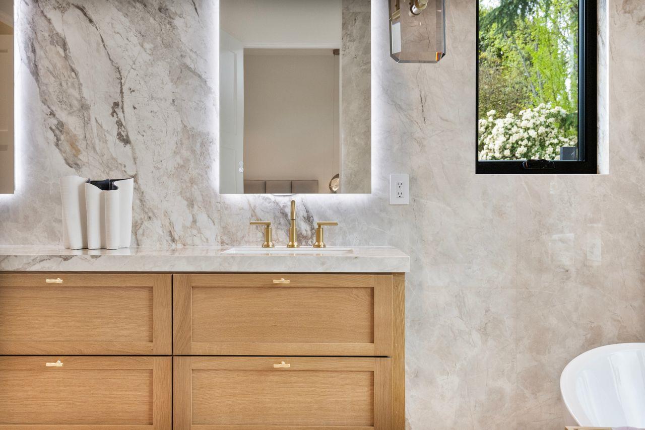 Detail Gallery Image 20 of 86 For 16108 Mays Ave, Monte Sereno,  CA 95030 - 7 Beds | 8/2 Baths