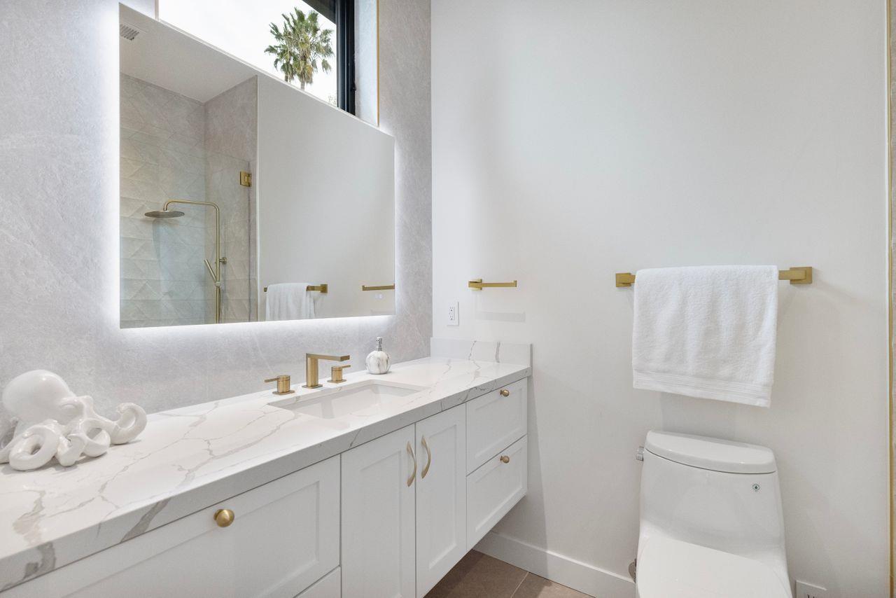 Detail Gallery Image 28 of 86 For 16108 Mays Ave, Monte Sereno,  CA 95030 - 7 Beds | 8/2 Baths