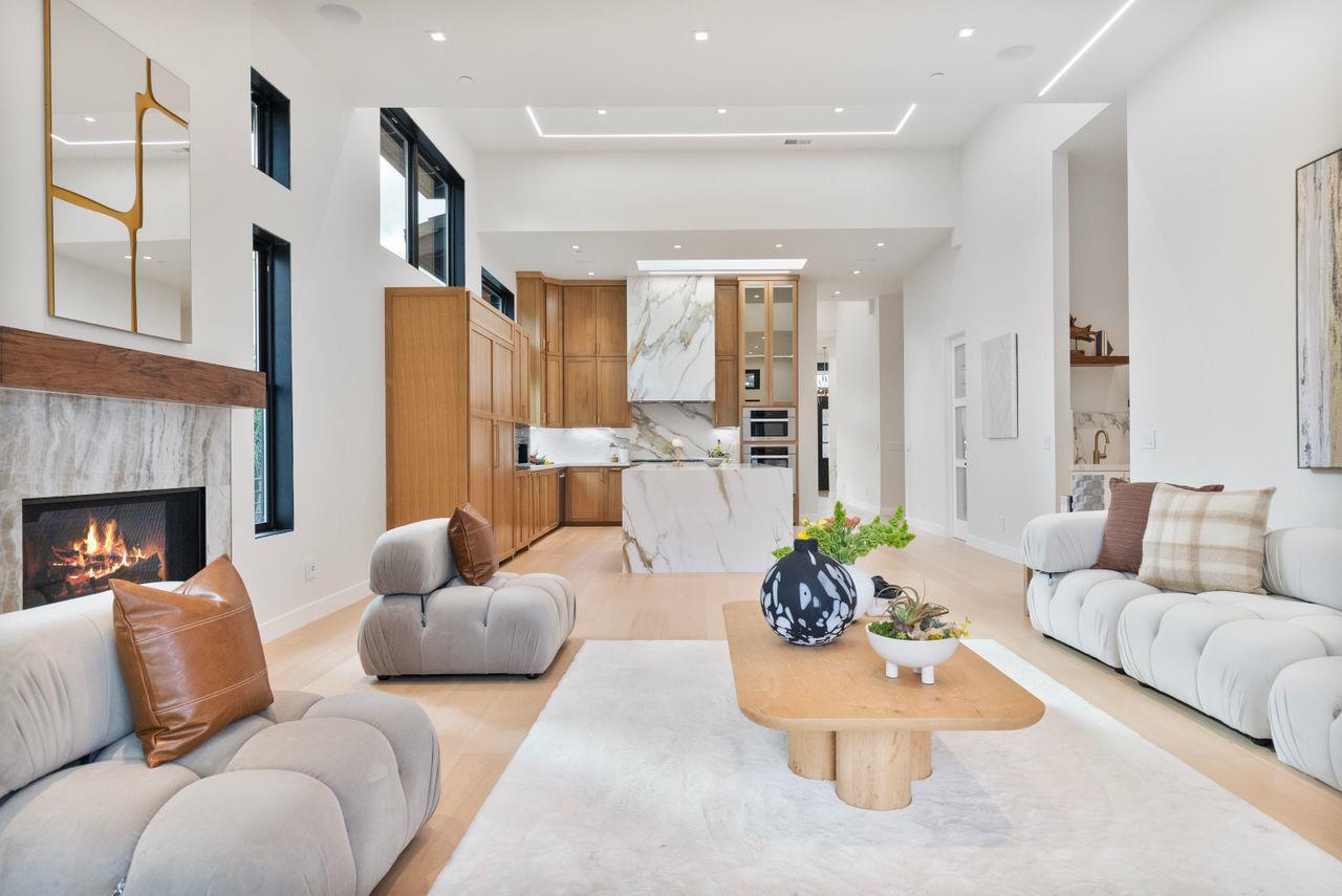 Detail Gallery Image 32 of 86 For 16108 Mays Ave, Monte Sereno,  CA 95030 - 7 Beds | 8/2 Baths