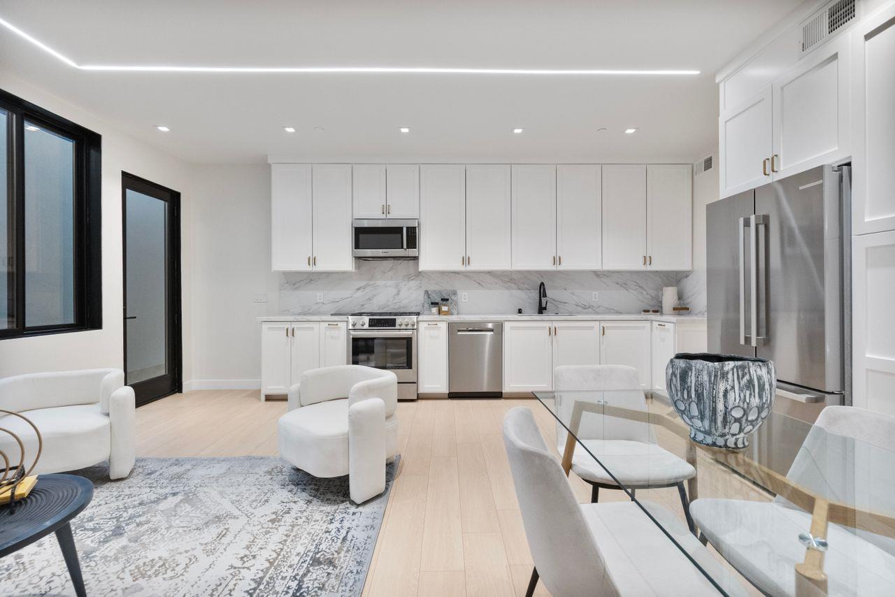 Detail Gallery Image 54 of 86 For 16108 Mays Ave, Monte Sereno,  CA 95030 - 7 Beds | 8/2 Baths