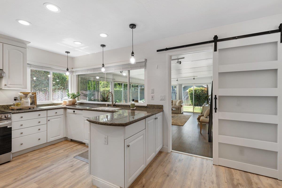 Detail Gallery Image 32 of 56 For 1417 Usona Dr, San Jose,  CA 95118 - 4 Beds | 2 Baths
