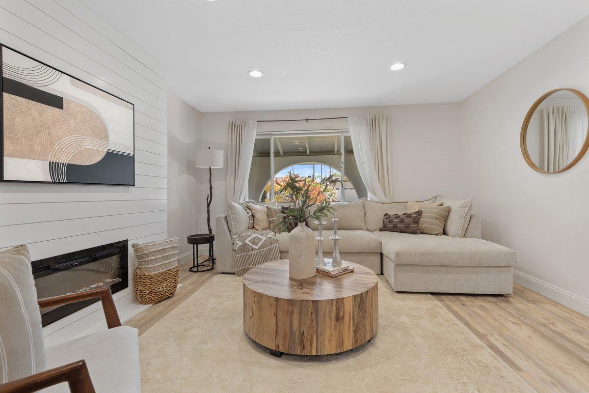Detail Gallery Image 8 of 56 For 1417 Usona Dr, San Jose,  CA 95118 - 4 Beds | 2 Baths