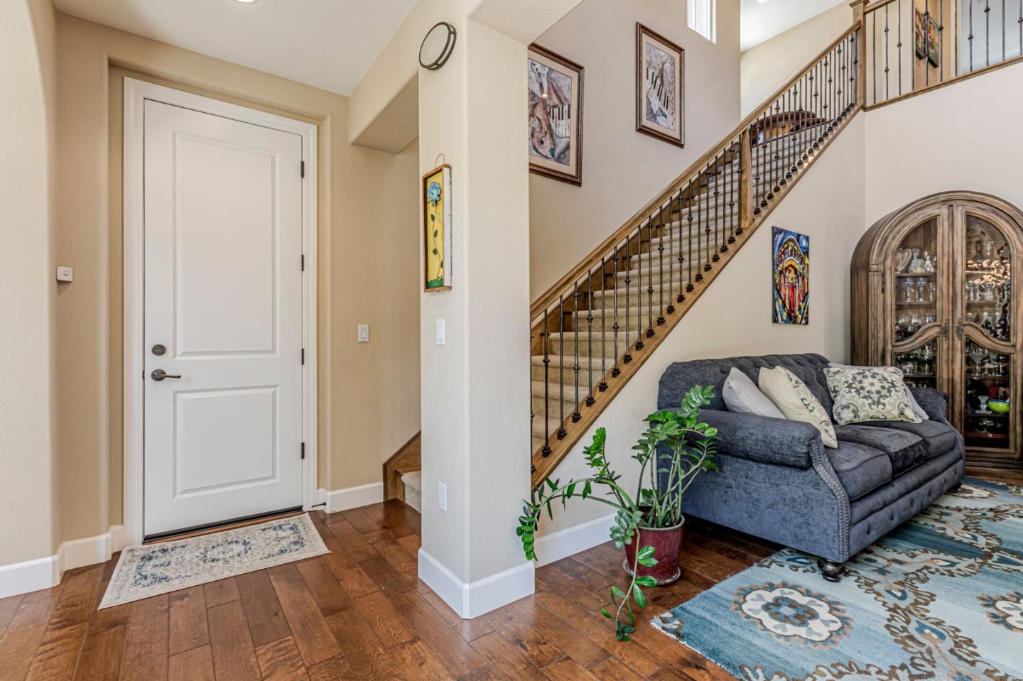 Detail Gallery Image 17 of 86 For 1930 Saffron Ct, Gilroy,  CA 95020 - 4 Beds | 3 Baths