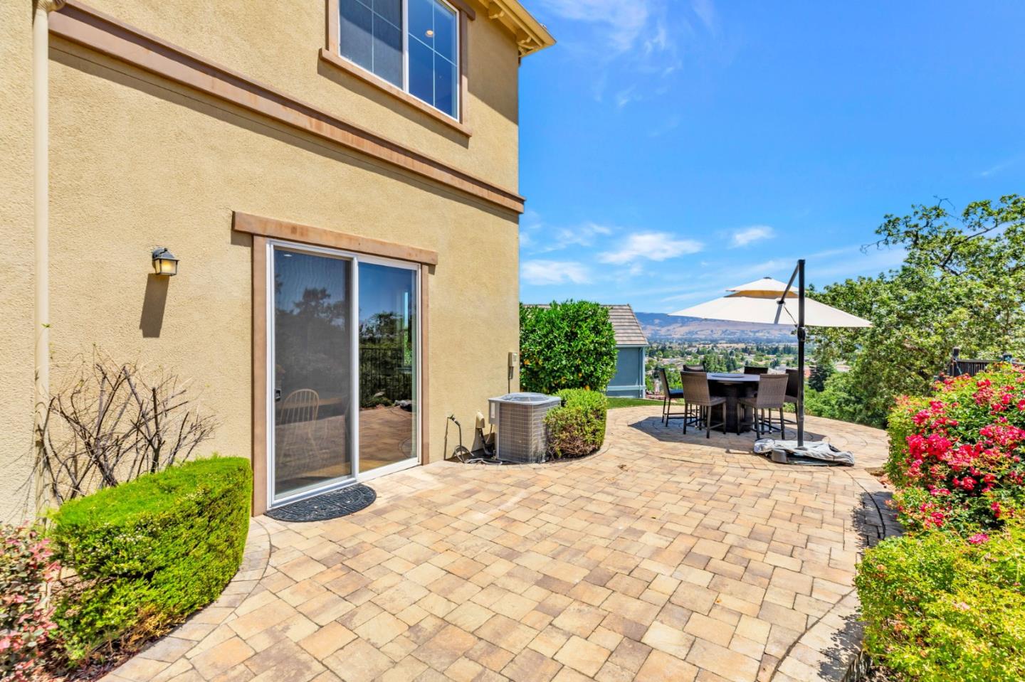 Detail Gallery Image 45 of 86 For 1930 Saffron Ct, Gilroy,  CA 95020 - 4 Beds | 3 Baths