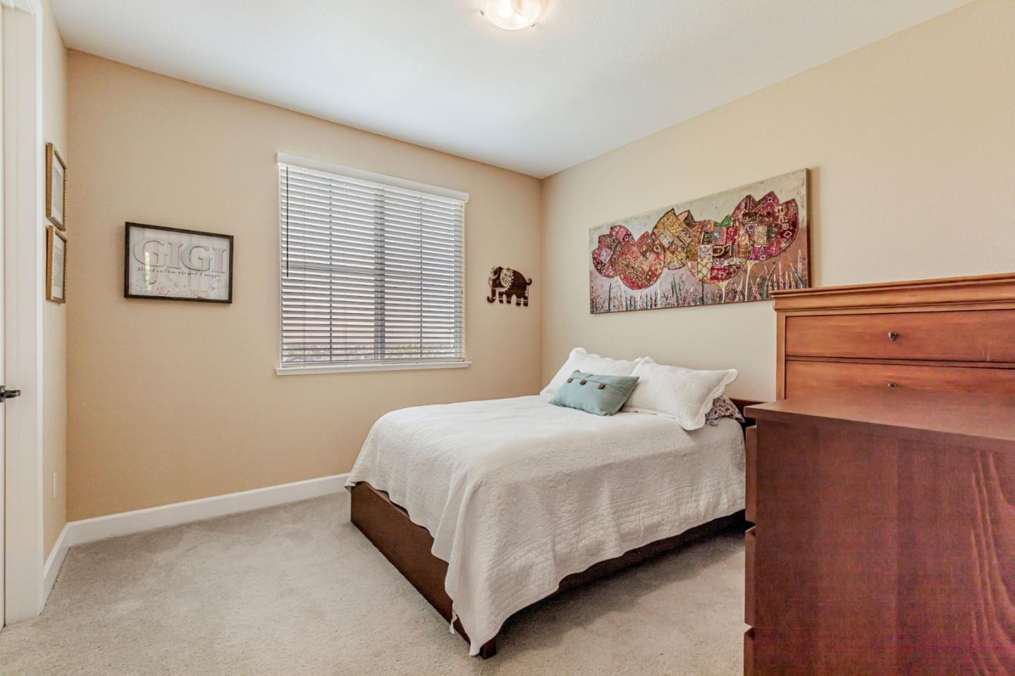 Detail Gallery Image 70 of 86 For 1930 Saffron Ct, Gilroy,  CA 95020 - 4 Beds | 3 Baths