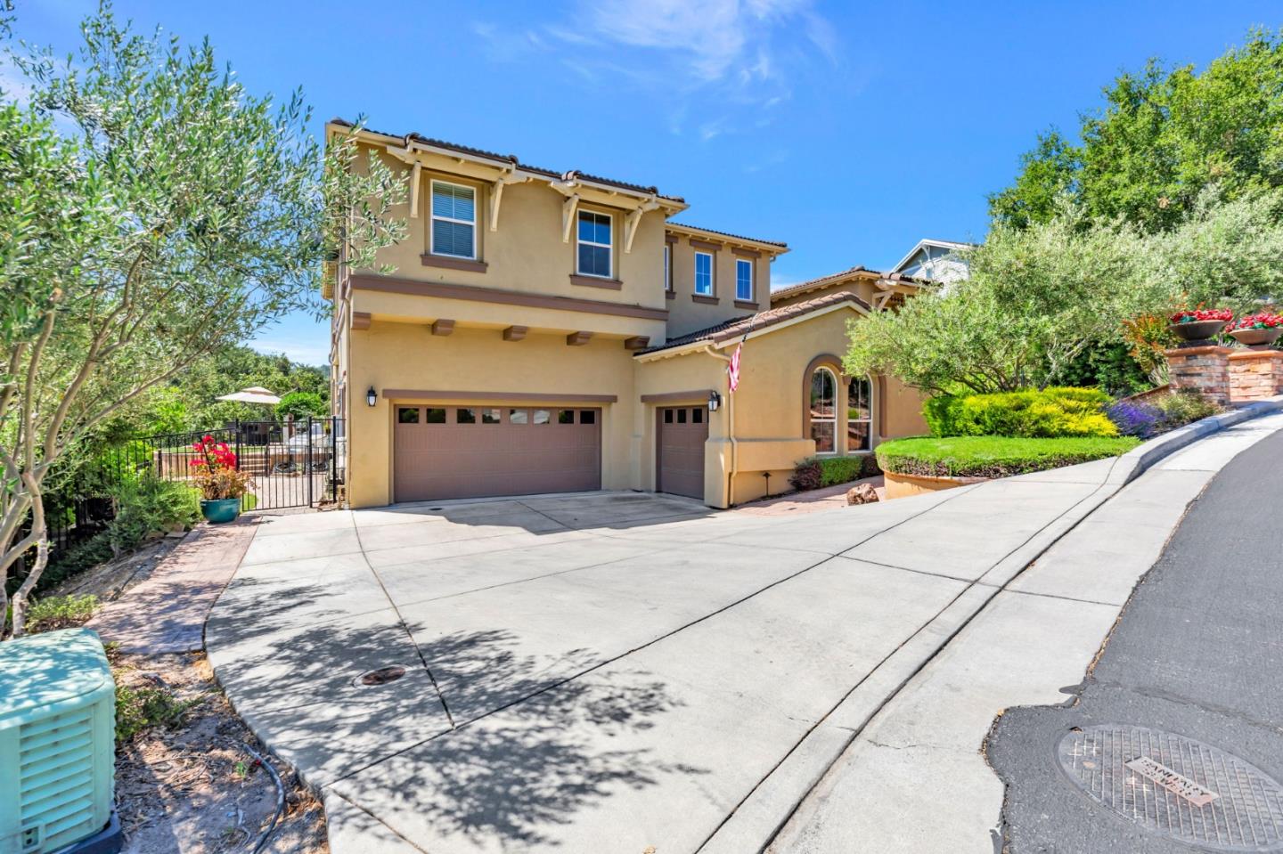 Detail Gallery Image 84 of 86 For 1930 Saffron Ct, Gilroy,  CA 95020 - 4 Beds | 3 Baths
