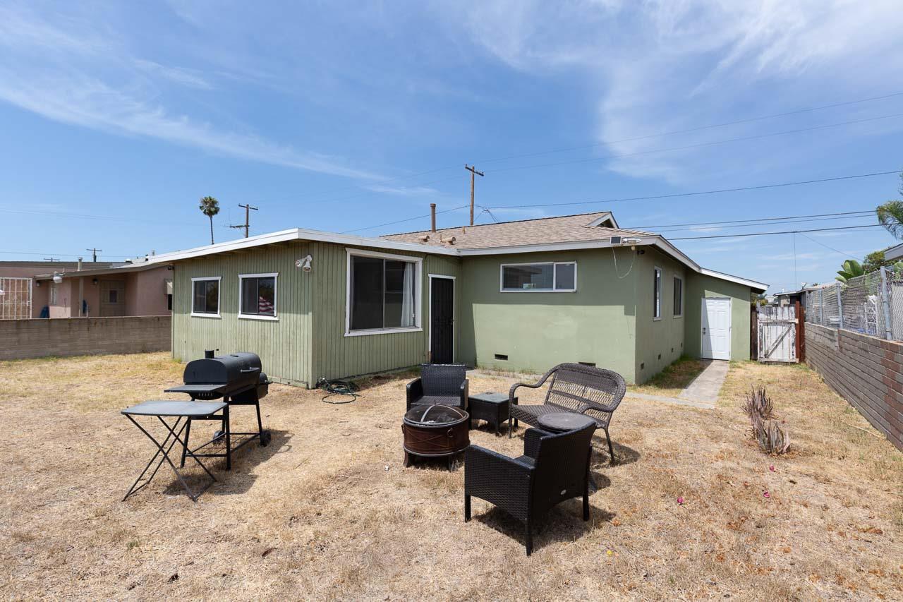 Detail Gallery Image 24 of 27 For 5017 Reynolds St, San Diego,  CA 92113 - 3 Beds | 2 Baths