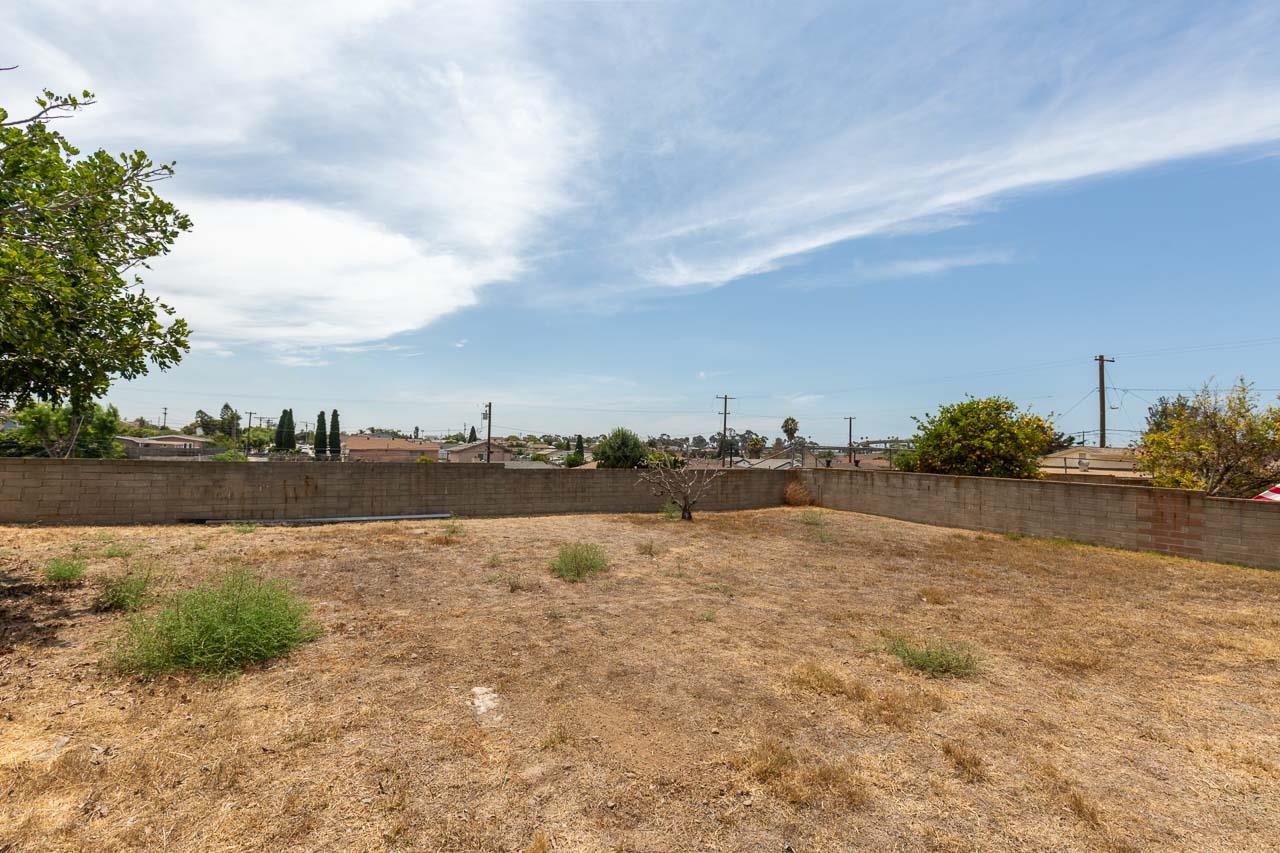 Detail Gallery Image 25 of 27 For 5017 Reynolds St, San Diego,  CA 92113 - 3 Beds | 2 Baths