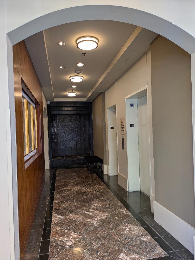 Detail Gallery Image 2 of 33 For 989 Franklin St #606,  Oakland,  CA 94607 - 1 Beds | 1 Baths
