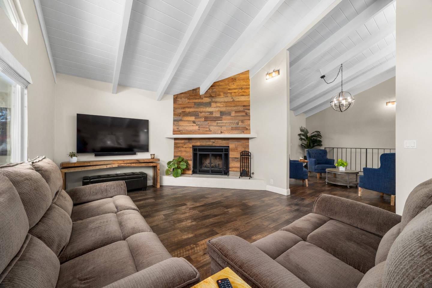 Detail Gallery Image 16 of 69 For 22 Quien Sabe Rd, Scotts Valley,  CA 95066 - 5 Beds | 3 Baths