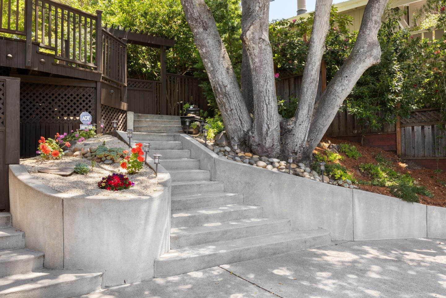 Detail Gallery Image 63 of 69 For 22 Quien Sabe Rd, Scotts Valley,  CA 95066 - 5 Beds | 3 Baths