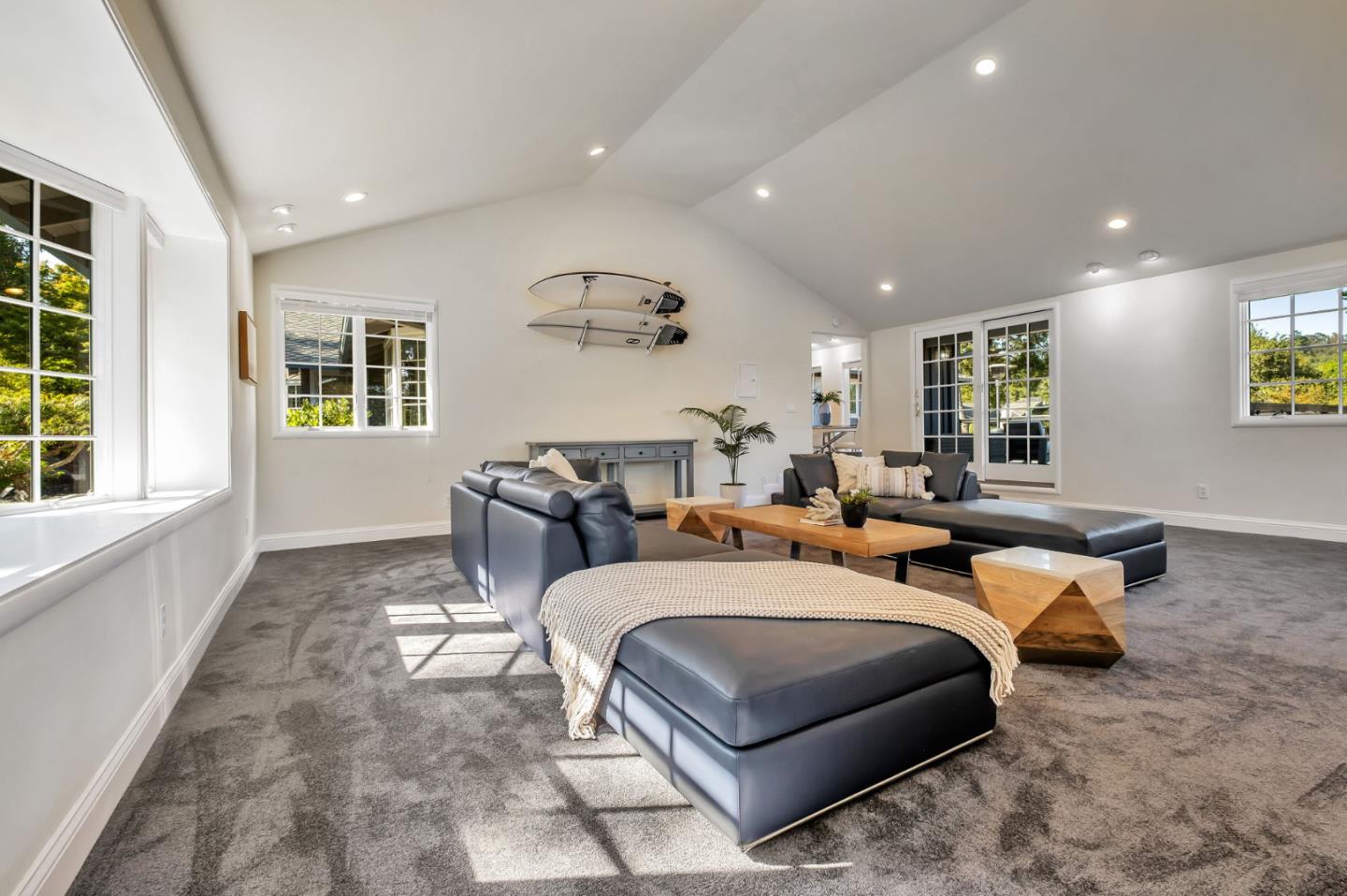 Detail Gallery Image 11 of 44 For 770 Graham Hill Rd, Santa Cruz,  CA 95060 - 3 Beds | 3 Baths