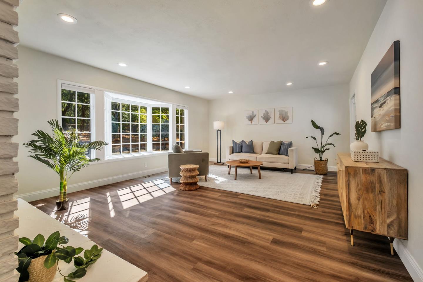 Detail Gallery Image 12 of 44 For 770 Graham Hill Rd, Santa Cruz,  CA 95060 - 3 Beds | 3 Baths
