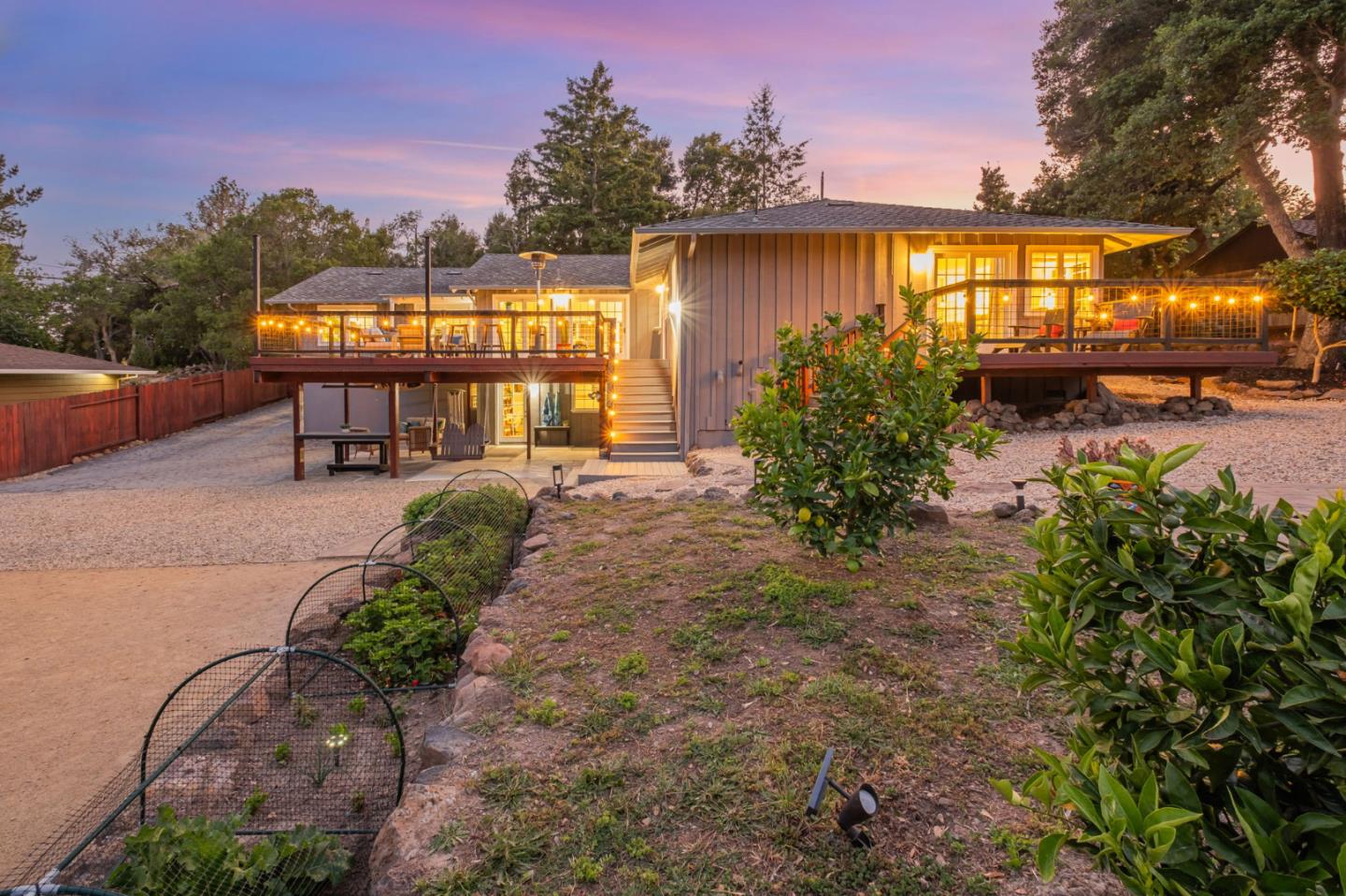 Detail Gallery Image 36 of 44 For 770 Graham Hill Rd, Santa Cruz,  CA 95060 - 3 Beds | 3 Baths