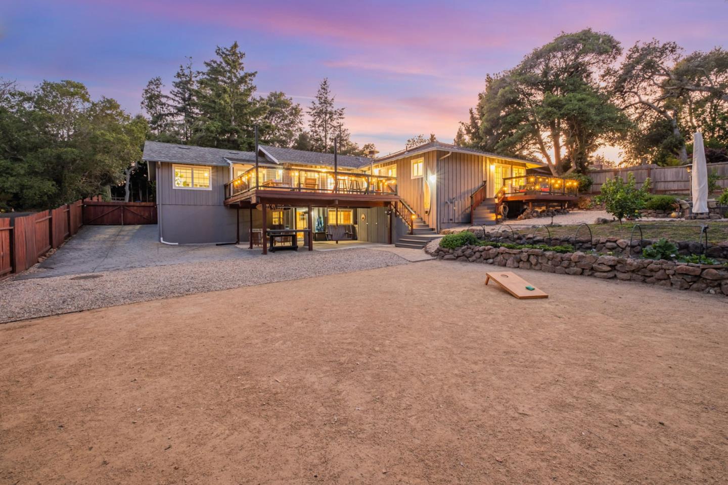 Detail Gallery Image 38 of 44 For 770 Graham Hill Rd, Santa Cruz,  CA 95060 - 3 Beds | 3 Baths