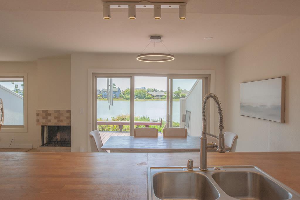 Detail Gallery Image 8 of 46 For 3361 Kimberly Way, San Mateo,  CA 94403 - 3 Beds | 2 Baths