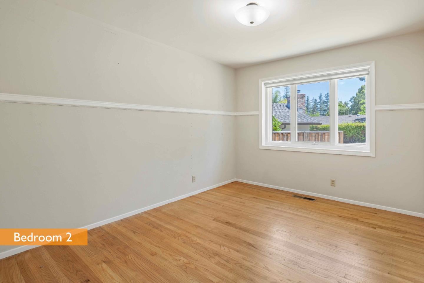 Detail Gallery Image 25 of 35 For 1516 Wistaria Ln, Los Altos,  CA 94024 - 4 Beds | 2/1 Baths