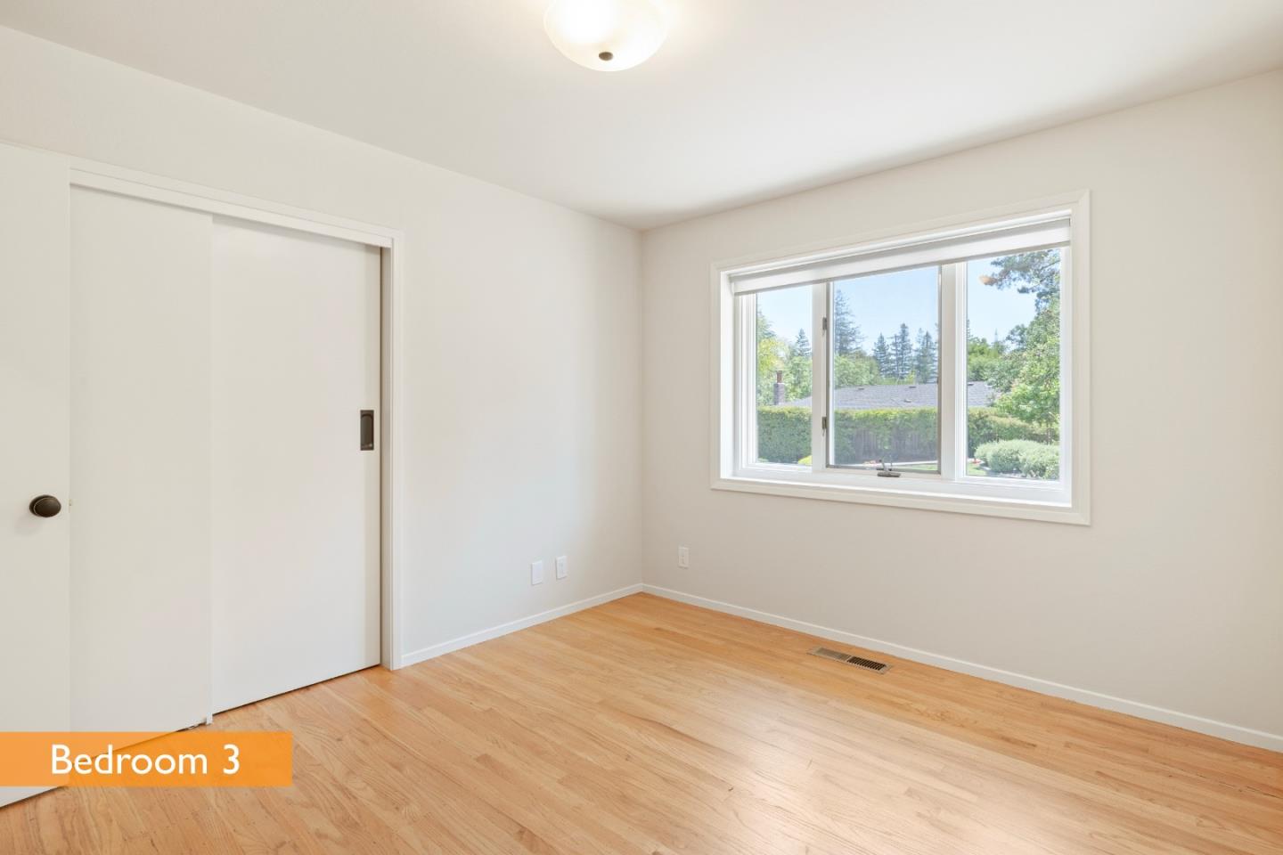 Detail Gallery Image 27 of 35 For 1516 Wistaria Ln, Los Altos,  CA 94024 - 4 Beds | 2/1 Baths