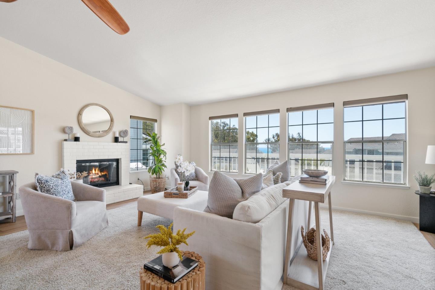 Detail Gallery Image 11 of 40 For 461 Arca Dr, La Selva Beach,  CA 95076 - 3 Beds | 2/1 Baths
