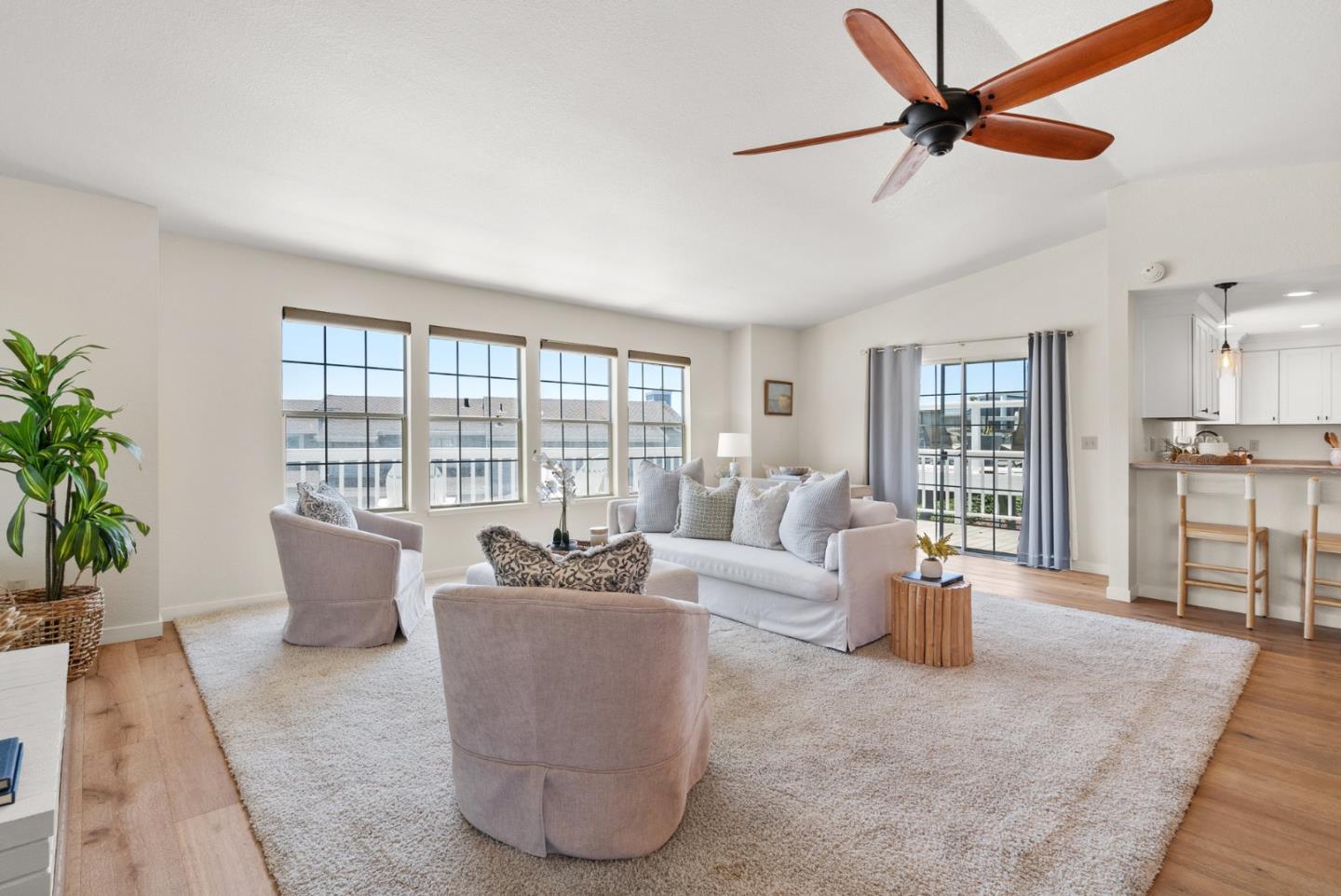 Detail Gallery Image 14 of 40 For 461 Arca Dr, La Selva Beach,  CA 95076 - 3 Beds | 2/1 Baths