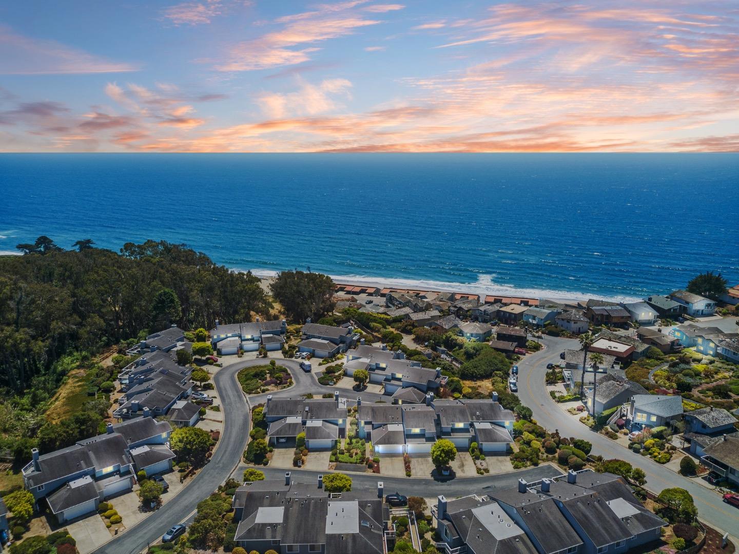 Detail Gallery Image 3 of 40 For 461 Arca Dr, La Selva Beach,  CA 95076 - 3 Beds | 2/1 Baths