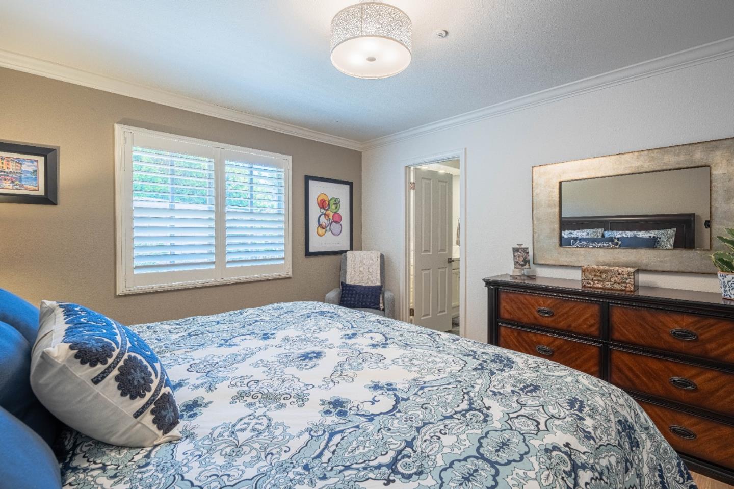 Detail Gallery Image 35 of 68 For 25552 Meadowview Cir, Salinas,  CA 93908 - 3 Beds | 3 Baths