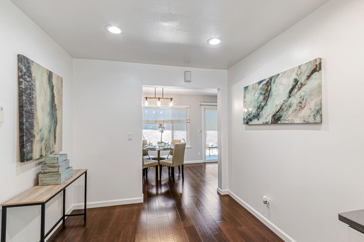 Detail Gallery Image 15 of 47 For 5651 Sunflower Ln, San Jose,  CA 95118 - 3 Beds | 2/1 Baths