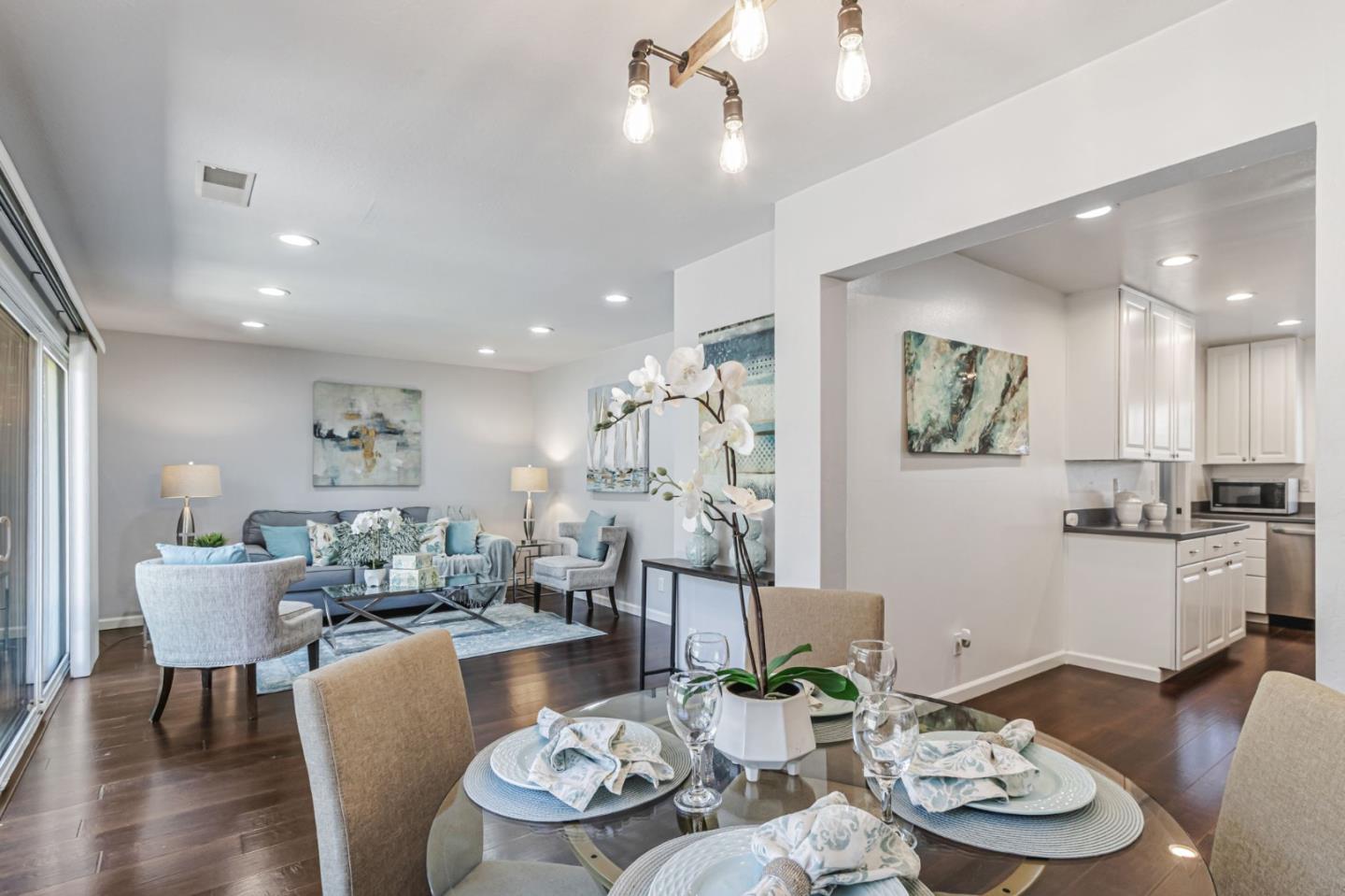 Detail Gallery Image 17 of 47 For 5651 Sunflower Ln, San Jose,  CA 95118 - 3 Beds | 2/1 Baths
