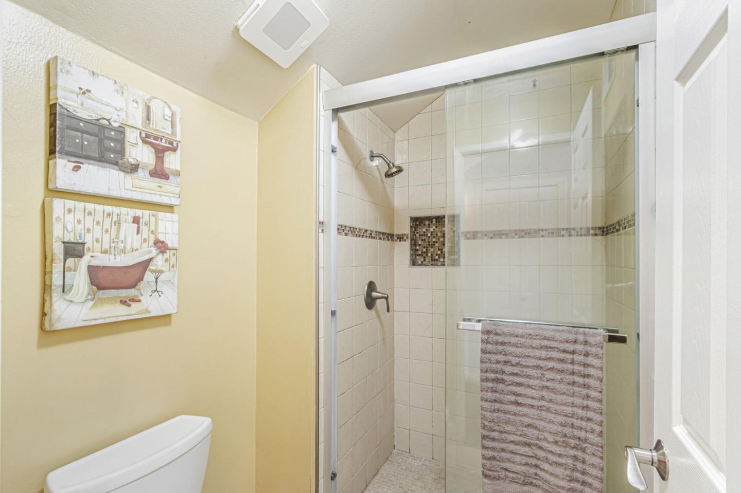 Detail Gallery Image 29 of 47 For 5651 Sunflower Ln, San Jose,  CA 95118 - 3 Beds | 2/1 Baths