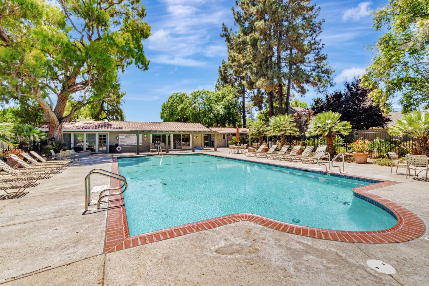 Detail Gallery Image 43 of 47 For 5651 Sunflower Ln, San Jose,  CA 95118 - 3 Beds | 2/1 Baths
