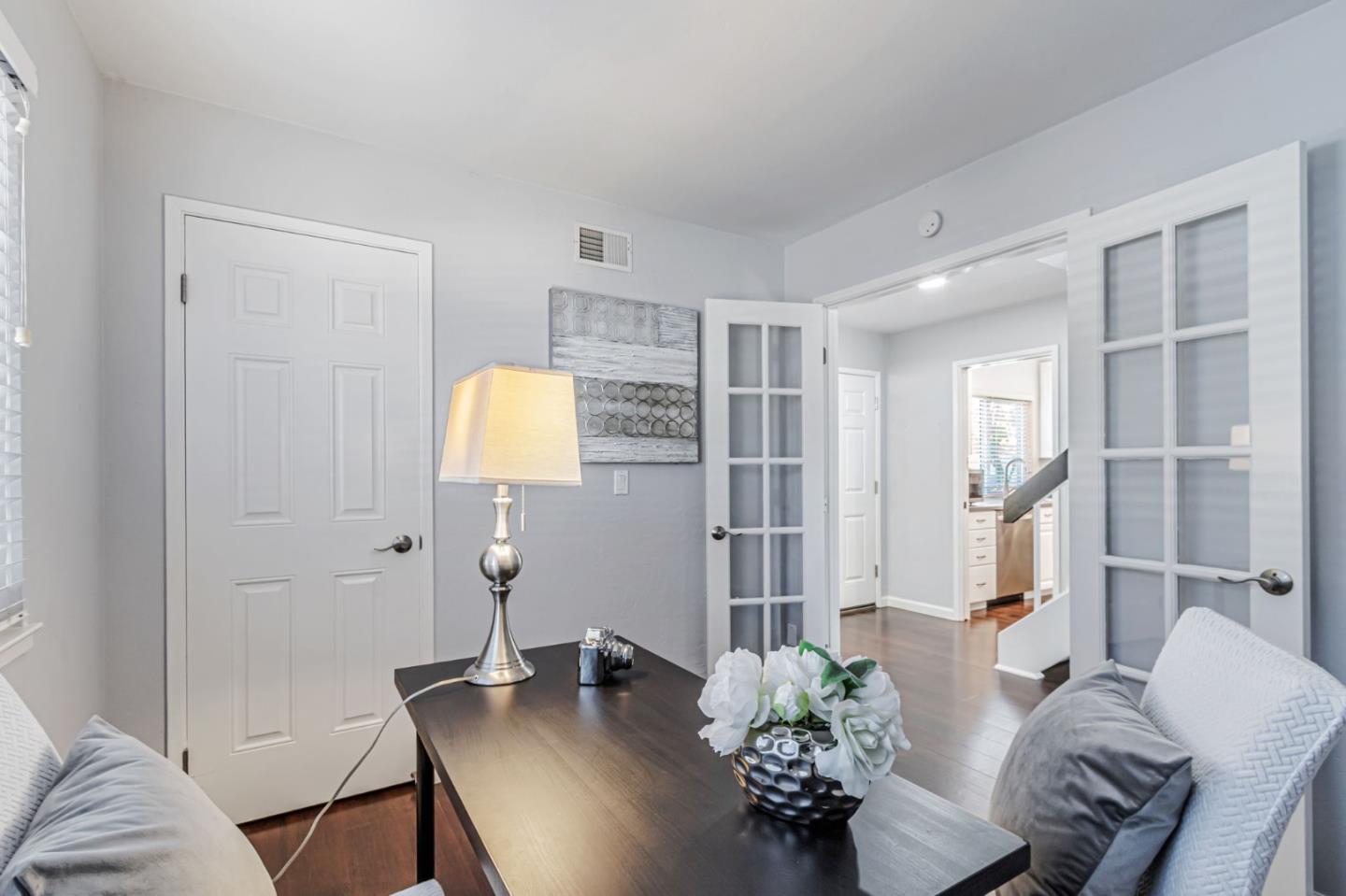 Detail Gallery Image 6 of 47 For 5651 Sunflower Ln, San Jose,  CA 95118 - 3 Beds | 2/1 Baths