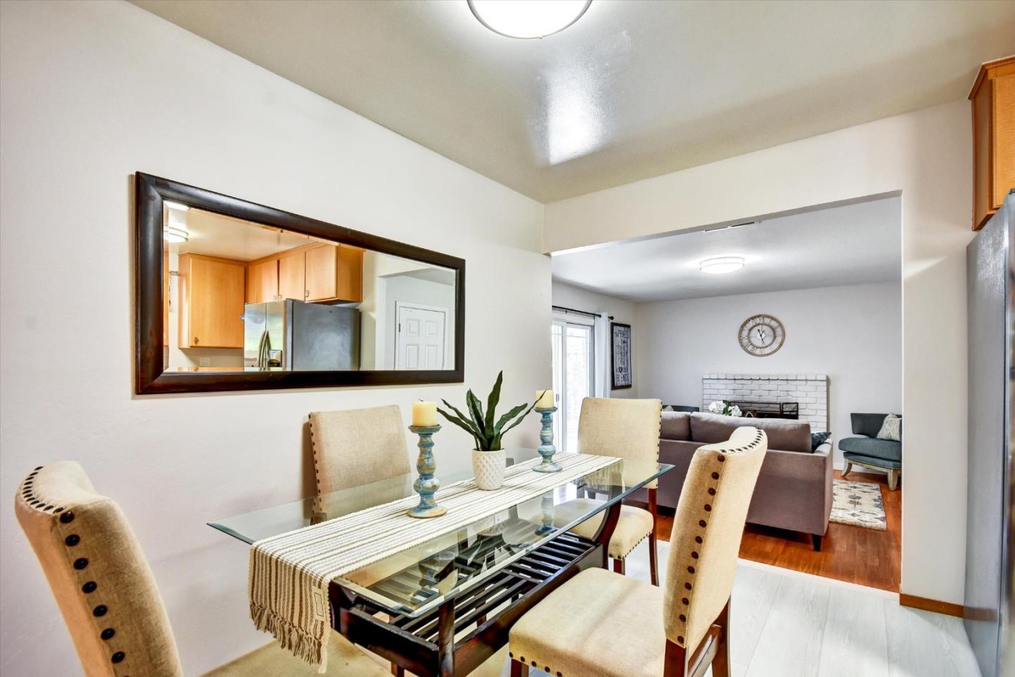 Detail Gallery Image 13 of 36 For 448 Kings Ct, Campbell,  CA 95008 - 4 Beds | 2 Baths