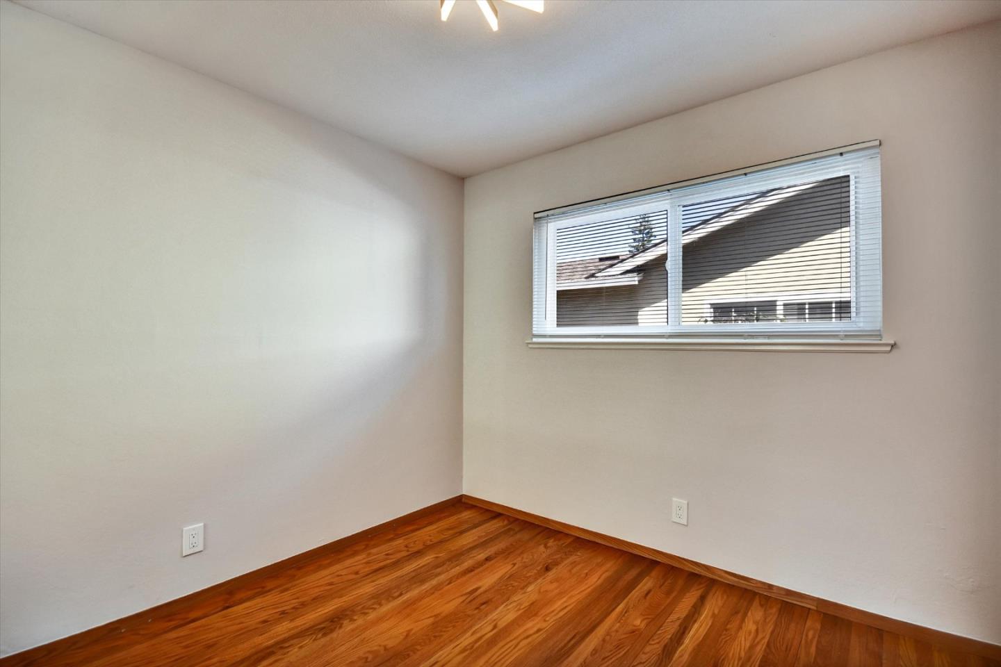 Detail Gallery Image 21 of 36 For 448 Kings Ct, Campbell,  CA 95008 - 4 Beds | 2 Baths