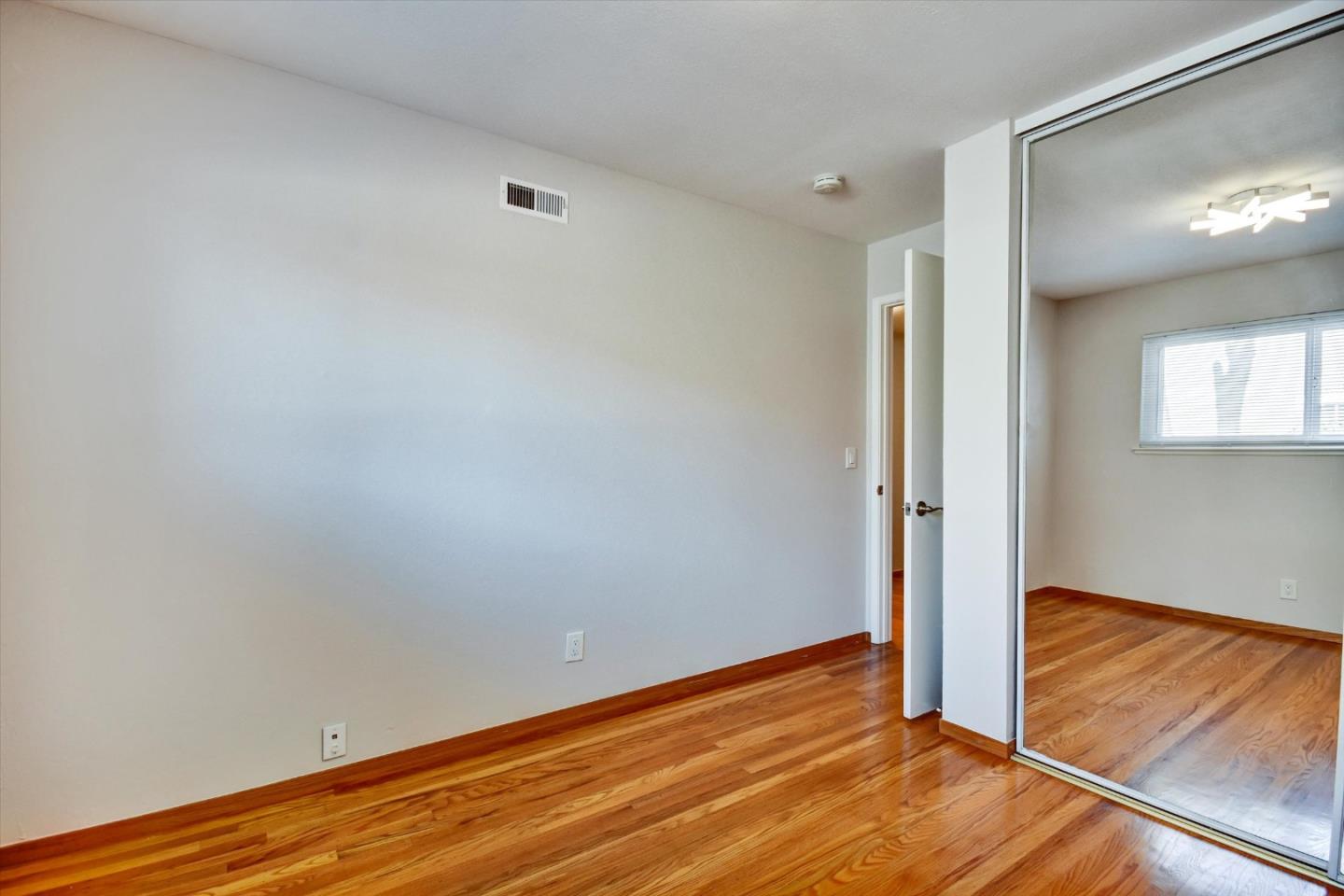 Detail Gallery Image 22 of 36 For 448 Kings Ct, Campbell,  CA 95008 - 4 Beds | 2 Baths