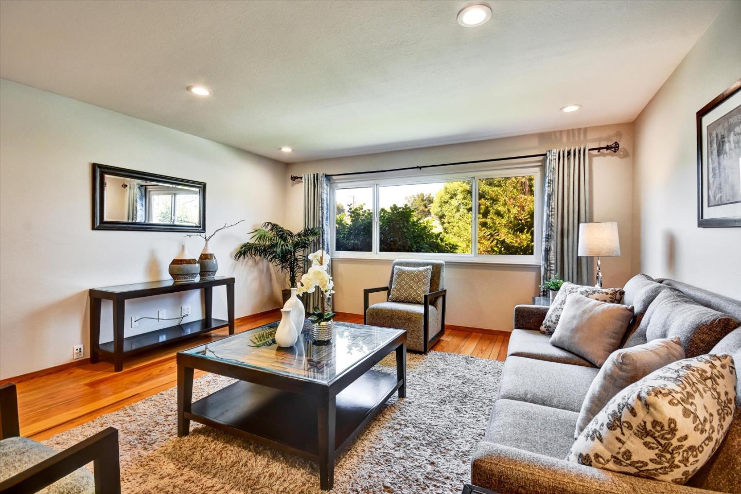 Detail Gallery Image 7 of 36 For 448 Kings Ct, Campbell,  CA 95008 - 4 Beds | 2 Baths