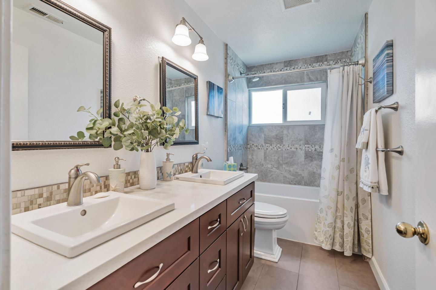 Detail Gallery Image 23 of 51 For 3384 Fowler Ave, Santa Clara,  CA 95051 - 3 Beds | 1 Baths