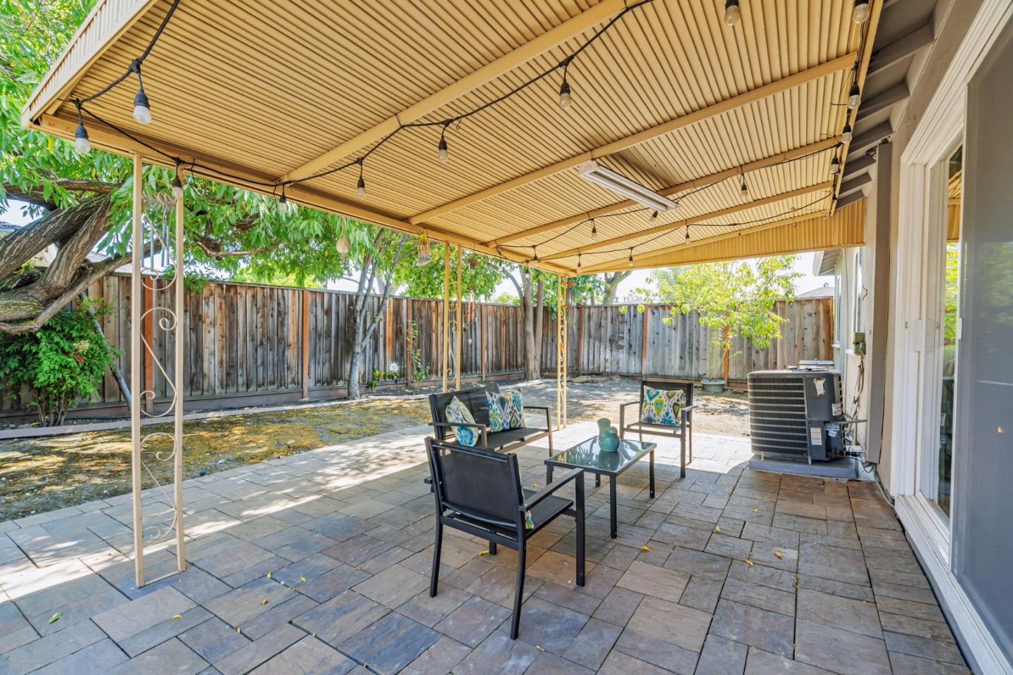 Detail Gallery Image 25 of 51 For 3384 Fowler Ave, Santa Clara,  CA 95051 - 3 Beds | 1 Baths