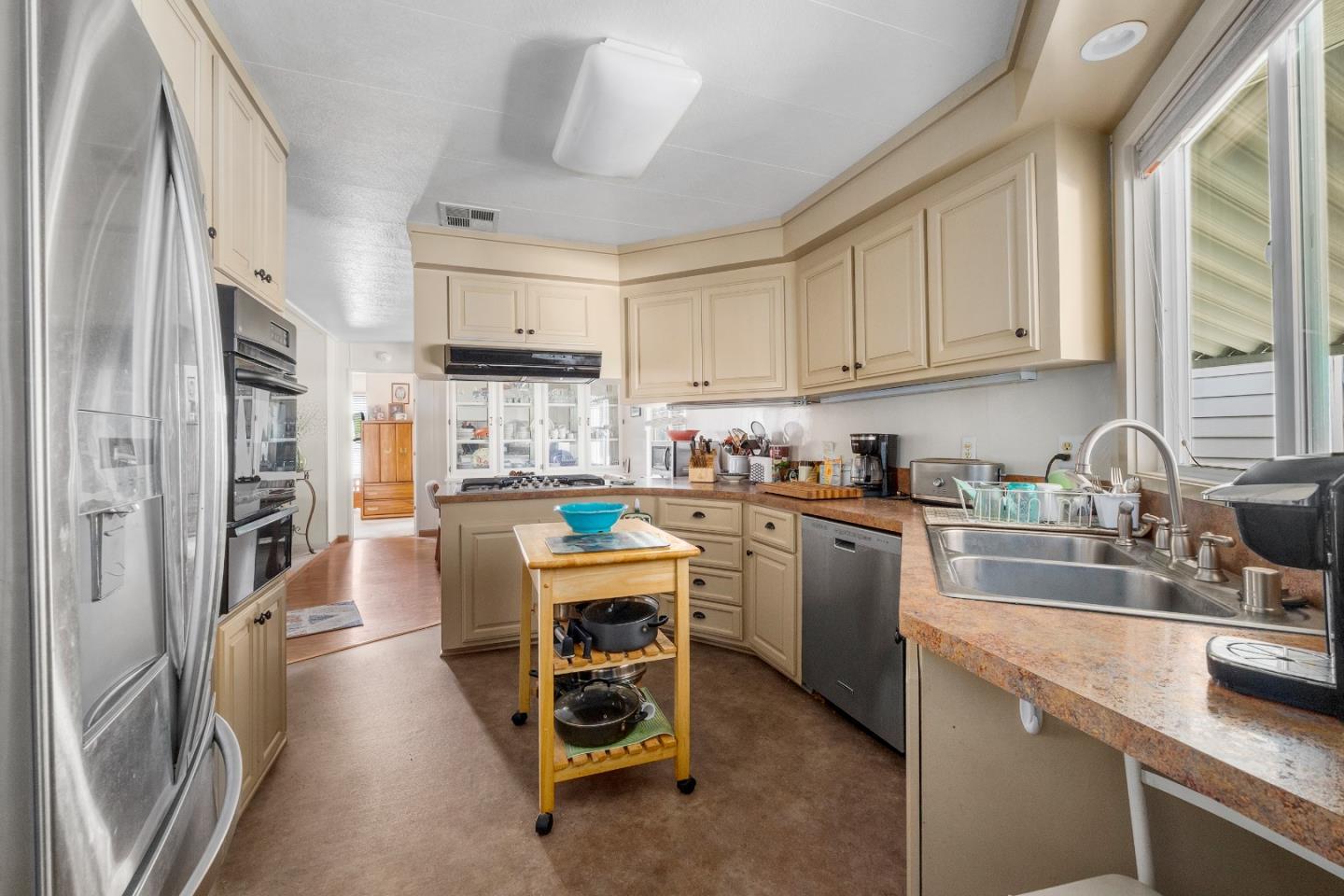 Detail Gallery Image 13 of 41 For 9 Pera Dr #9,  Watsonville,  CA 95076 - 3 Beds | 2 Baths