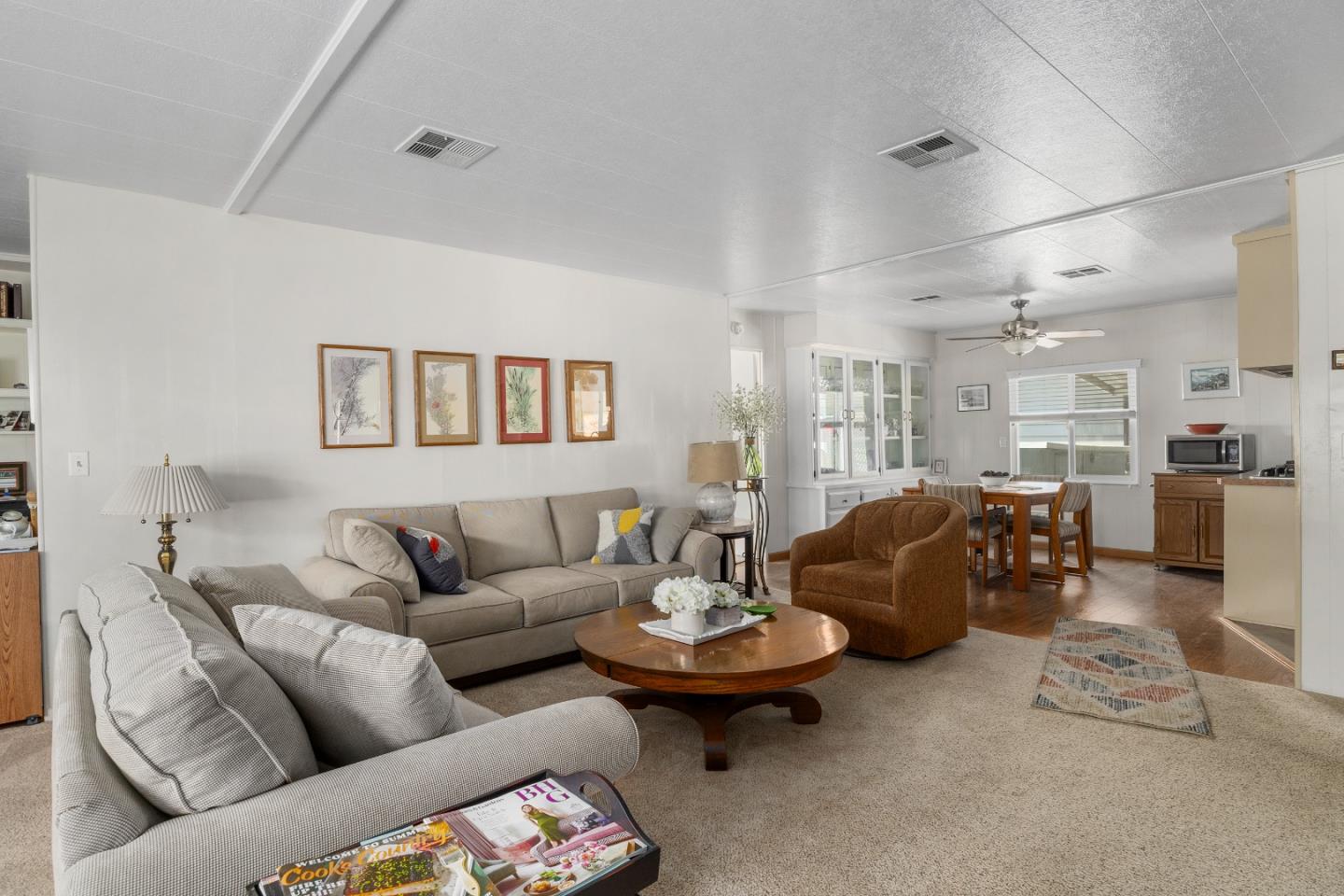 Detail Gallery Image 6 of 41 For 9 Pera Dr #9,  Watsonville,  CA 95076 - 3 Beds | 2 Baths