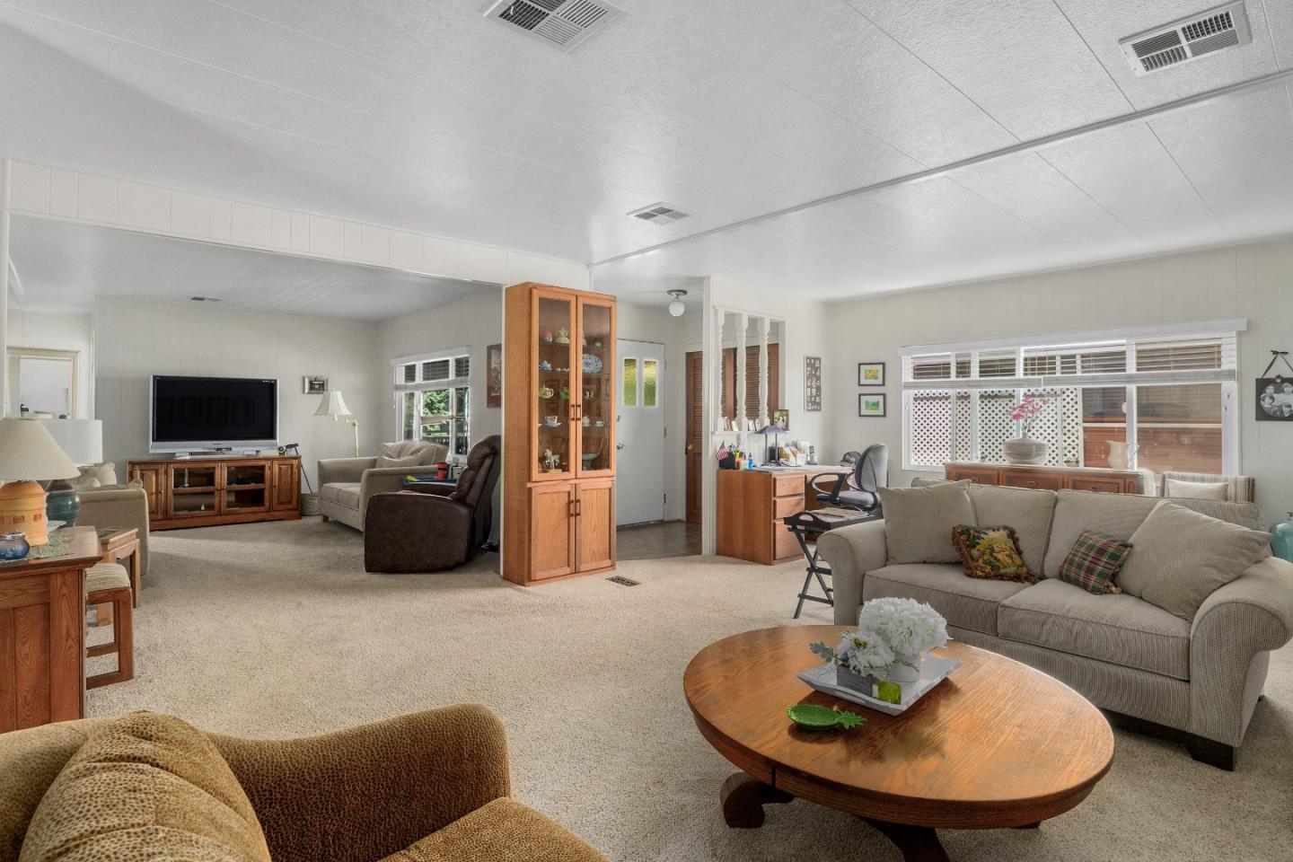 Detail Gallery Image 7 of 41 For 9 Pera Dr #9,  Watsonville,  CA 95076 - 3 Beds | 2 Baths