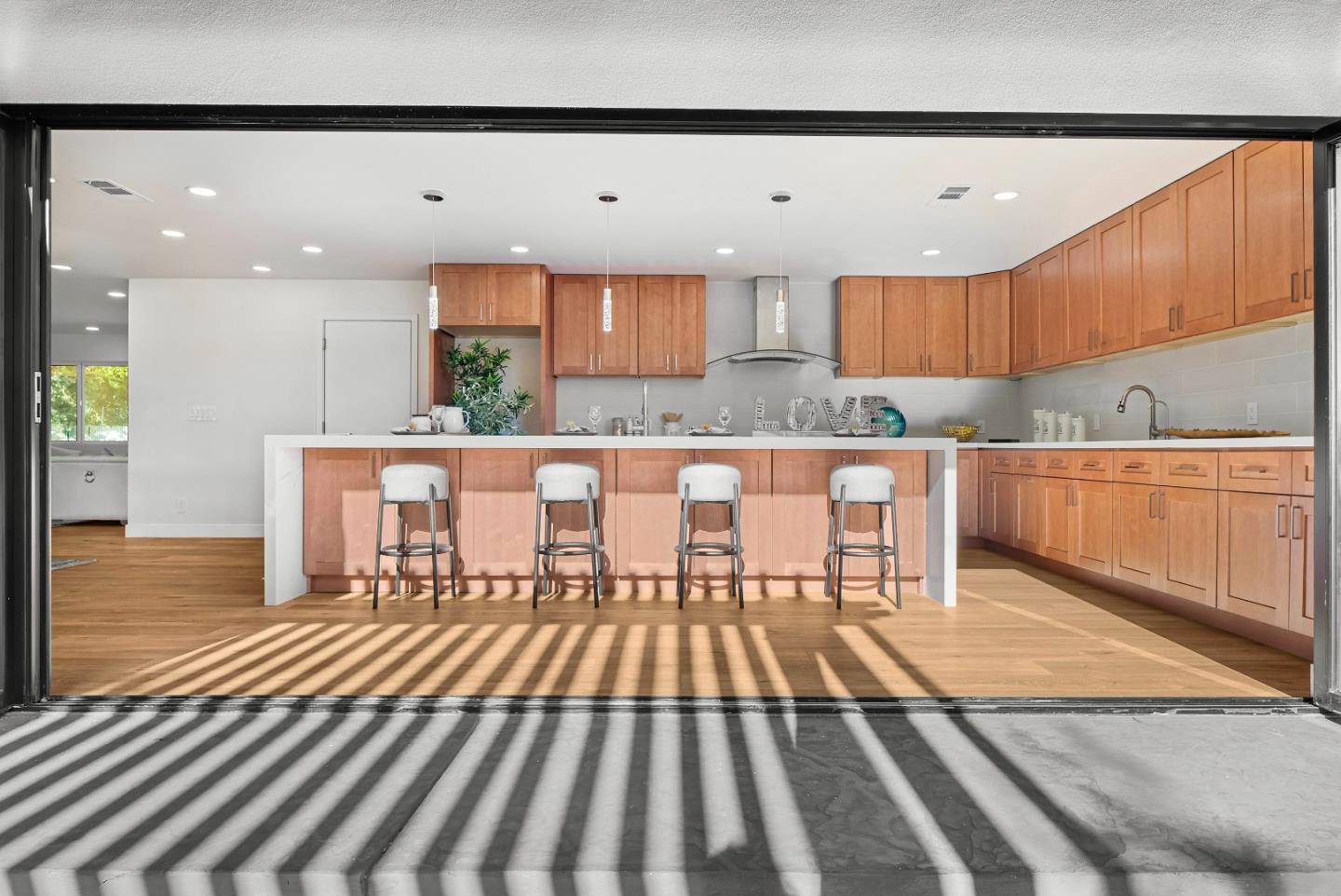 Detail Gallery Image 23 of 47 For 12225 Foothill Ave, San Martin,  CA 95046 - 4 Beds | 4/1 Baths