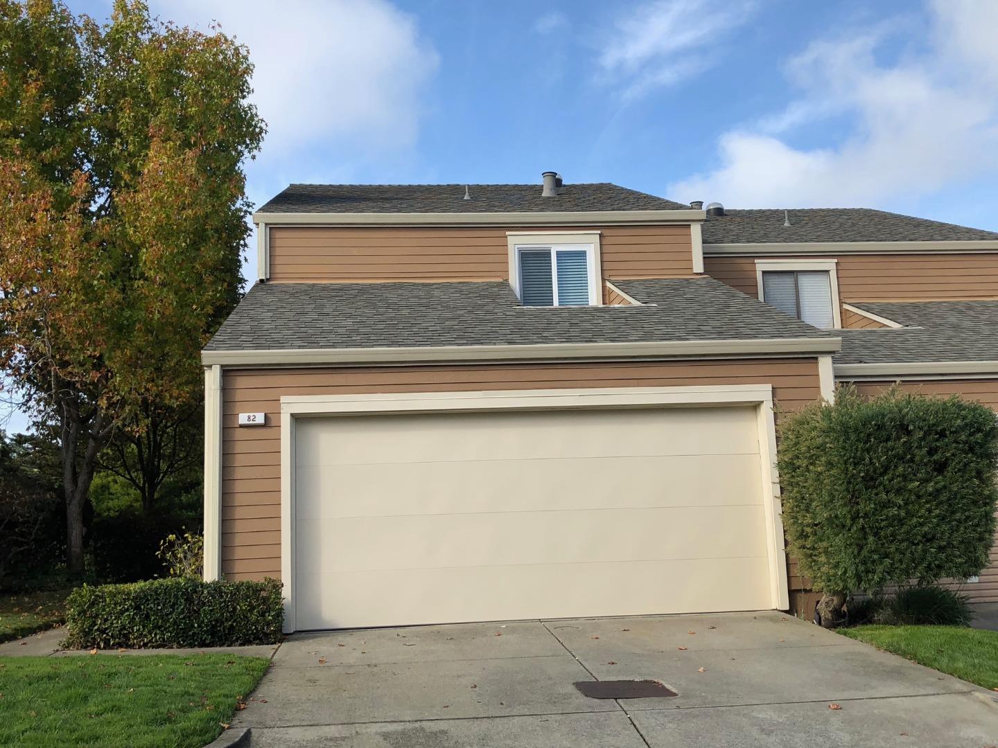 Detail Gallery Image 2 of 13 For 82 Crown Cir, South San Francisco,  CA 94080 - 3 Beds | 2/1 Baths